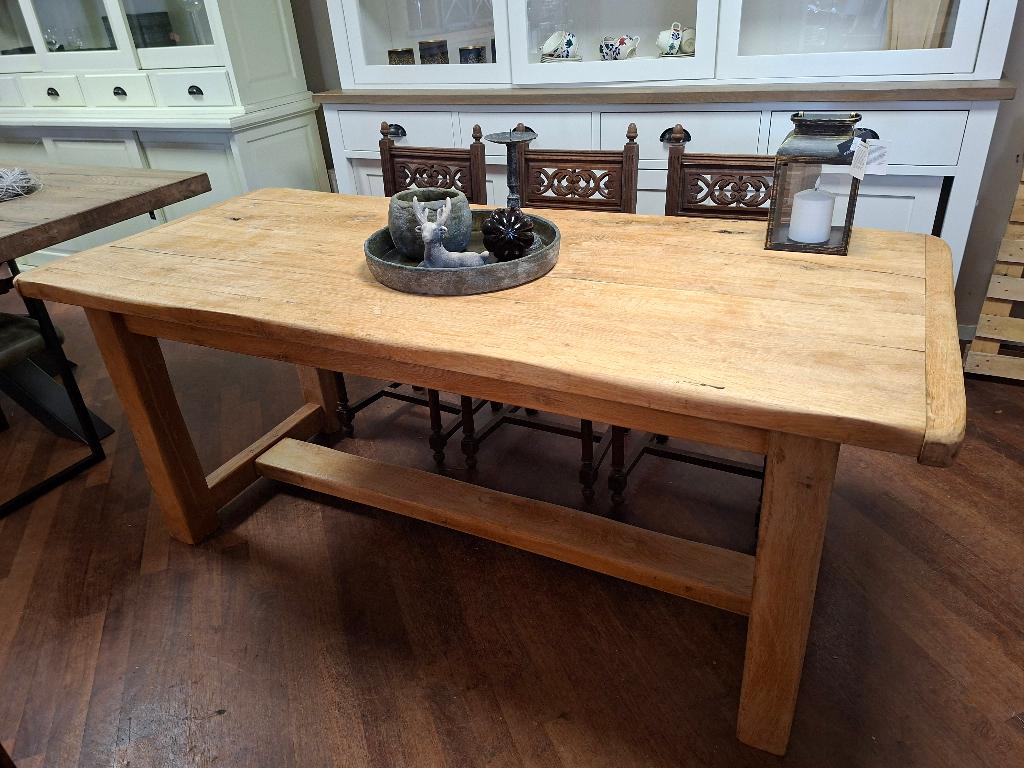 Rustieke eikenhouten eettafel 184 x 79 cm, Huis en Inrichting, Complete eetkamers, Gebruikt, 4 tot 6 stoelen, Ophalen