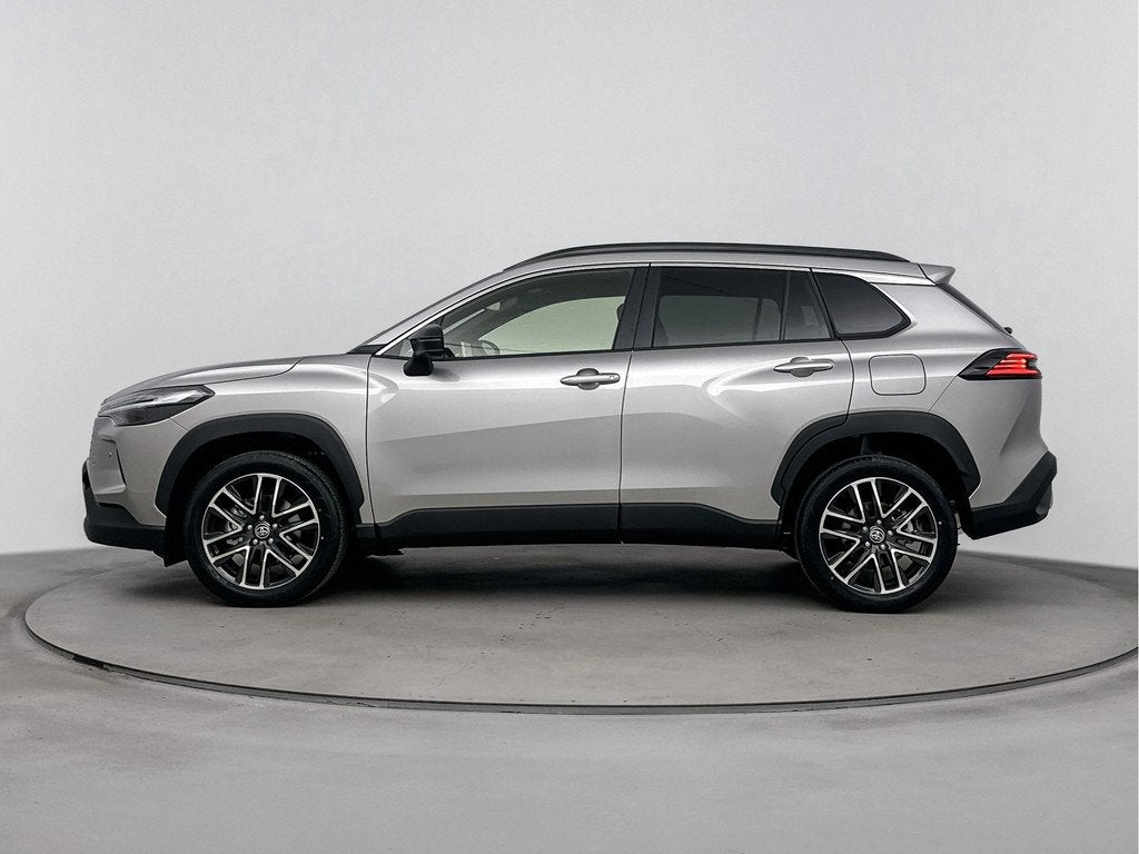 Toyota Corolla Cross Hybrid 180 Dynamic | Apple Carplay & An, Auto's, Toyota, 12 maanden, Stof, 1440 kg, Zwart