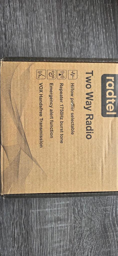 Radtel RT-910B Two Way Radio - Nieuw in doos, Met broekklem, Nieuw, Ophalen of Verzenden, Portofoon of Walkie-talkie