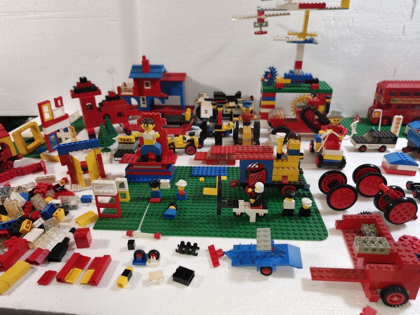 Grote partij vintage LEGO met diverse sets en figuren, Ophalen of Verzenden, Zo goed als nieuw, Overige merken