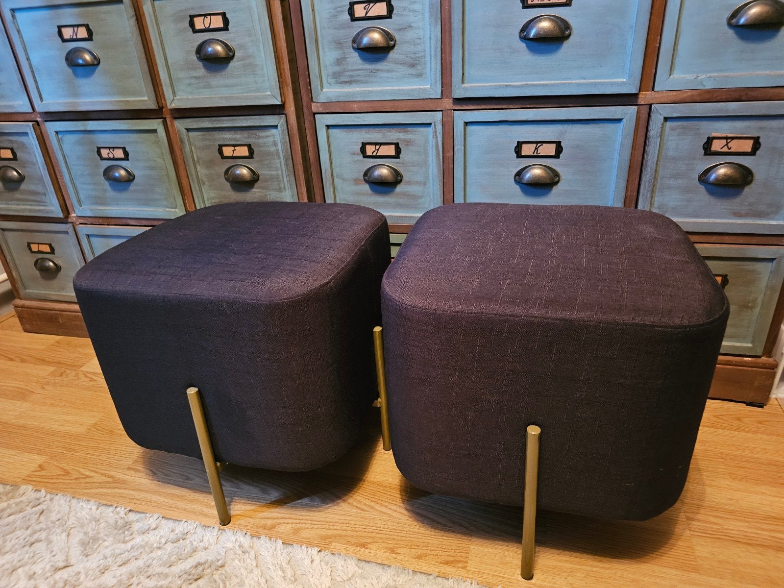 2 leuke hotel chique stijl poefjes., Ophalen, Minder dan 50 cm, Gebruikt, Vierkant