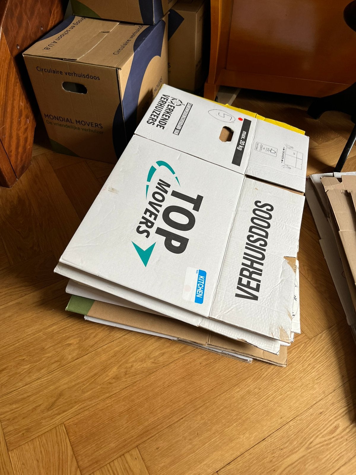 20 stuks verhuisdozen, Ophalen, Doos, 50 tot 75 cm, Zo goed als nieuw