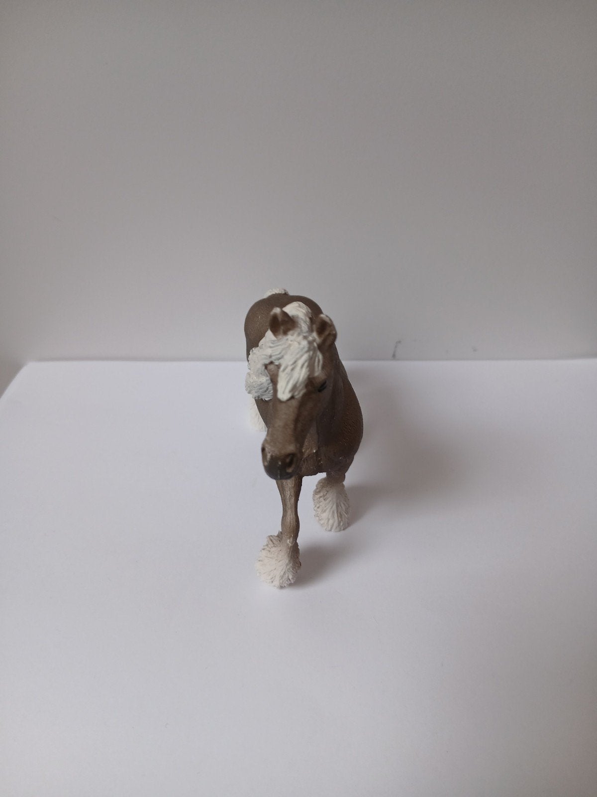 Schleich paard - Bruin paard met witte manen en staart, Ophalen of Verzenden, Zo goed als nieuw, Jongen of Meisje