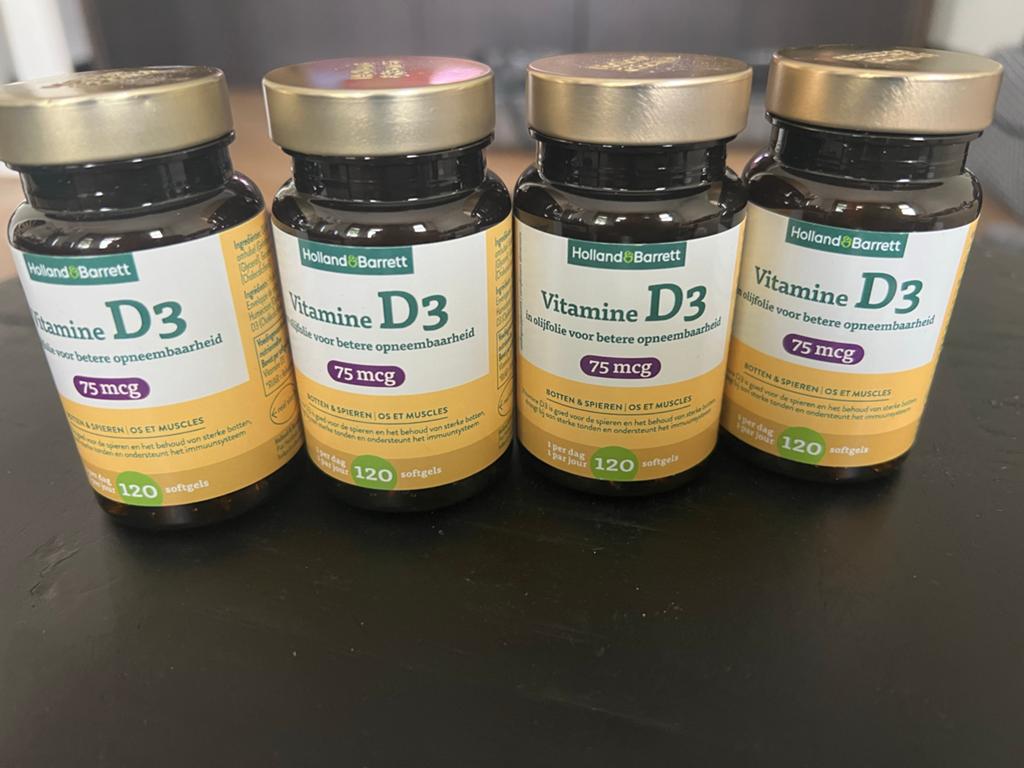 4x Holland & Barrett Vitamine D3 75mcg 120 tabletten, Sport en Fitness, Gezondheidsproducten en Wellness, Samuel Esmeijerstraat 12 3088 HC Rotterdam Nederland