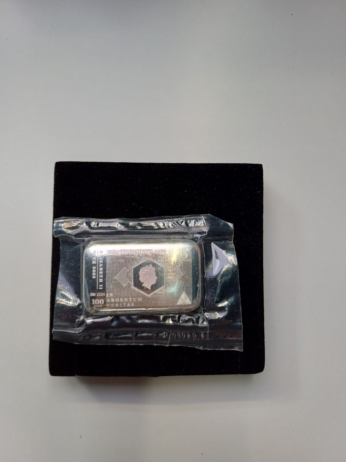 Niue 100 gram zilver, Postzegels en Munten, Edelmetalen en Baren, Ophalen, Zilver