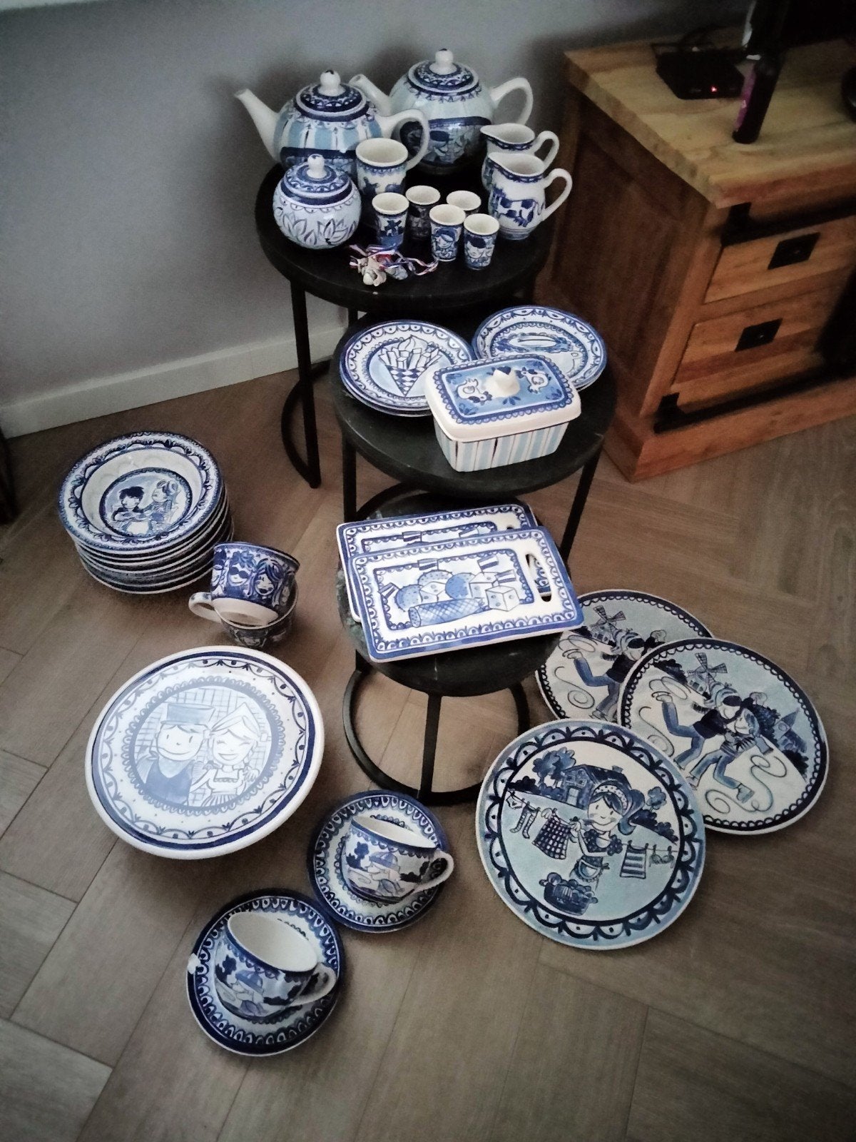 Delftsblauw servies - Blond Amsterdam stijl, Huis en Inrichting, Keuken | Servies, Overige merken, Keramiek, Ophalen of Verzenden