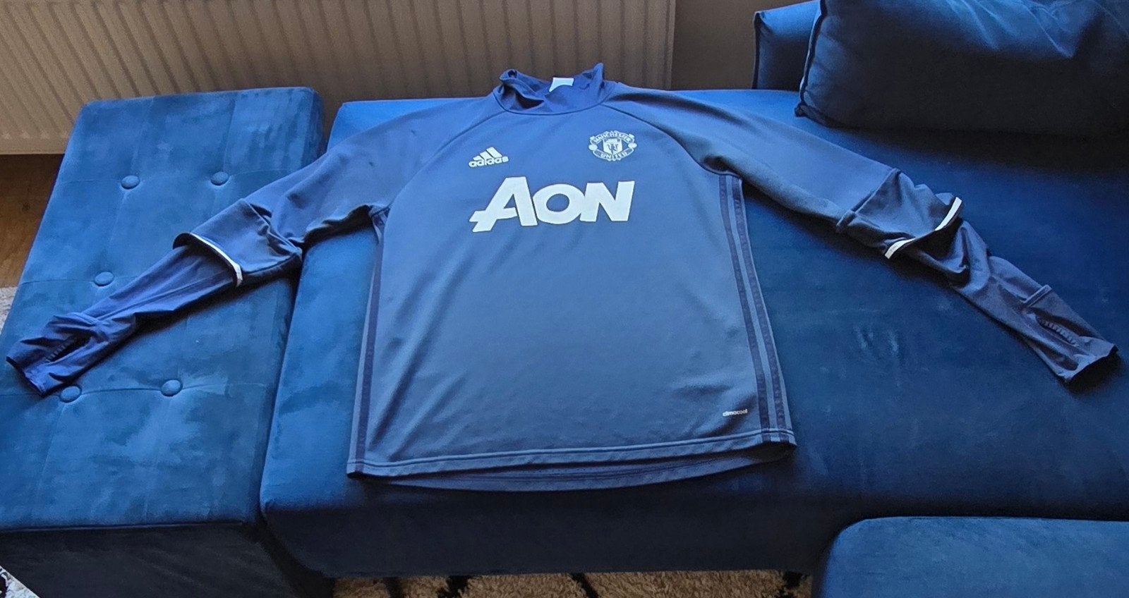 Adidas Manchester United Trainingstrui - Maat L, Kleding | Heren, Maat 52/54 (L), Blauw, Ophalen of Verzenden, Zo goed als nieuw