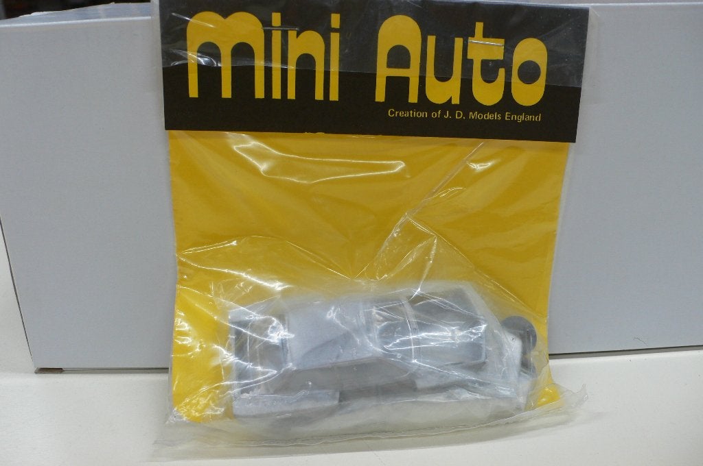 bmw 3 serie le mans - metalen bouwdoos-mini auto  1/43-, Hobby en Vrije tijd, Modelauto's | 1:43, Verzenden, Nieuw, Auto, Overige merken