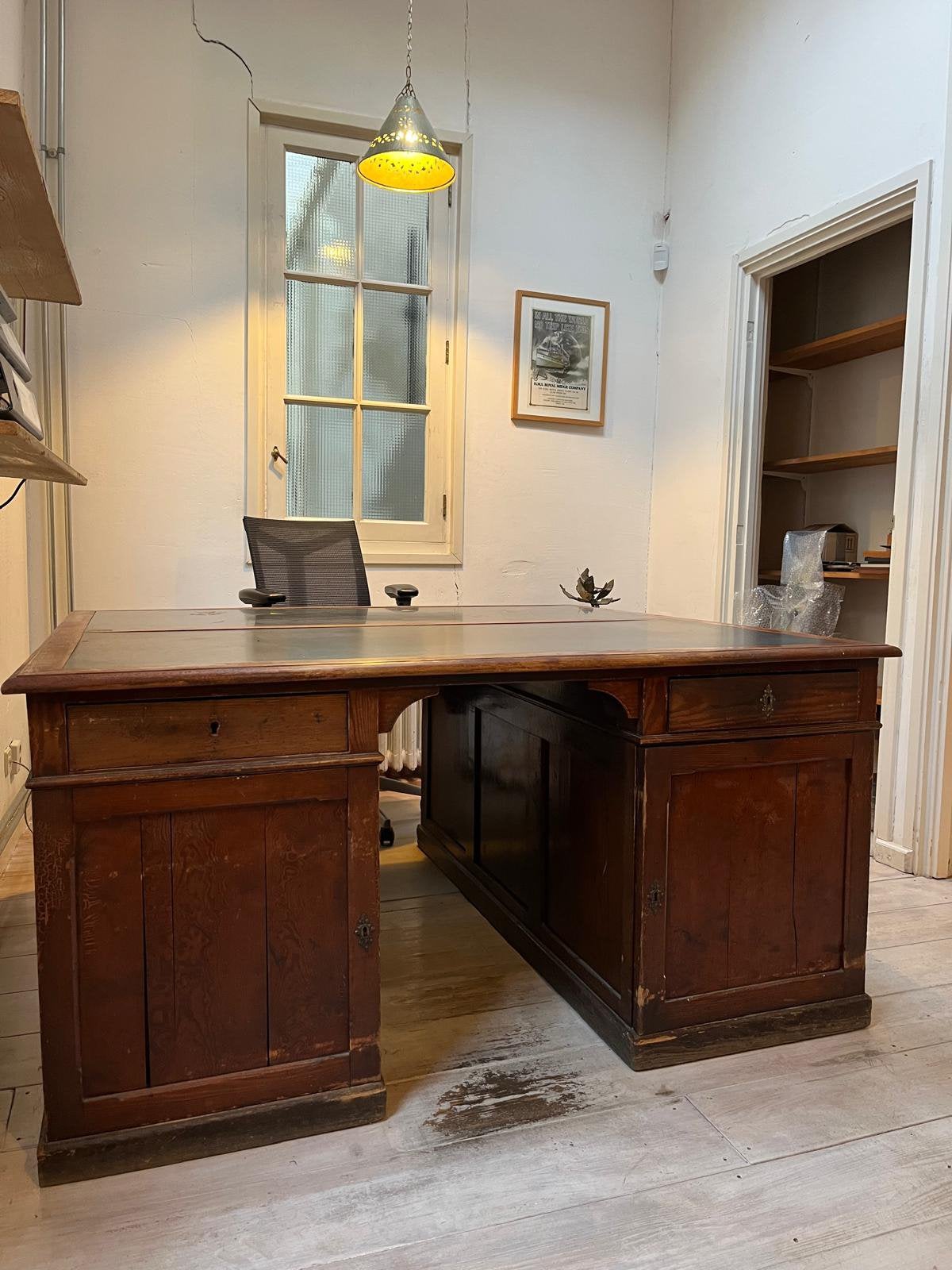Antiek Engels houten dubbelbureau, Antiek en Kunst, Ophalen