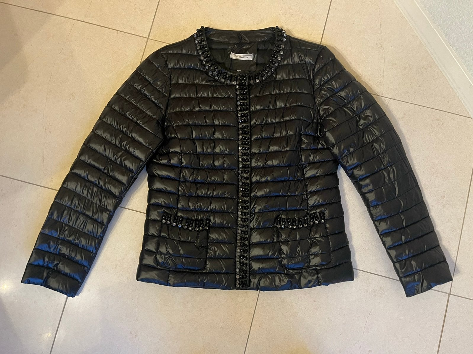 Zomer/tussen jas zwart met strass en parels mt. XL (40/42), Ophalen of Verzenden, Zo goed als nieuw, Maat 42/44 (L), Zwart