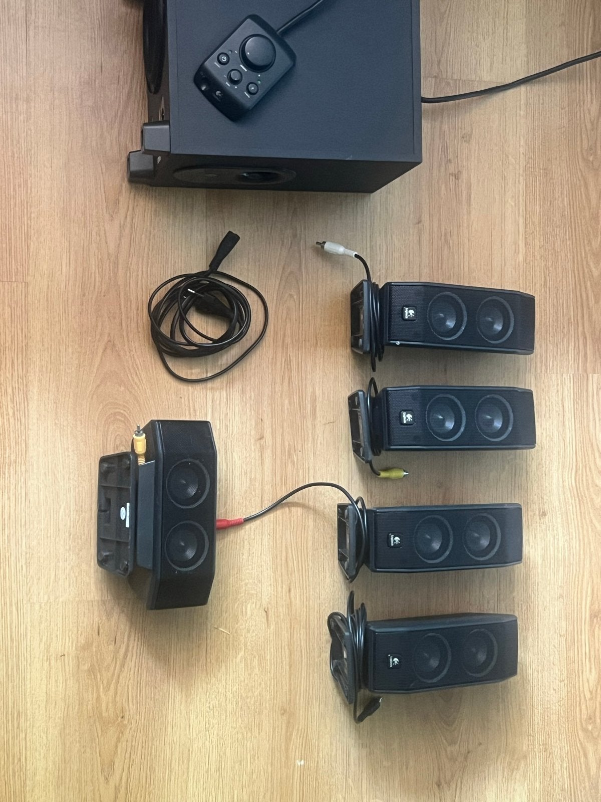 Logitech 5.1 Speakerset - Perfect voor Gaming & Film, Gebruikt, Logitech, Speakerset, Ophalen of Verzenden