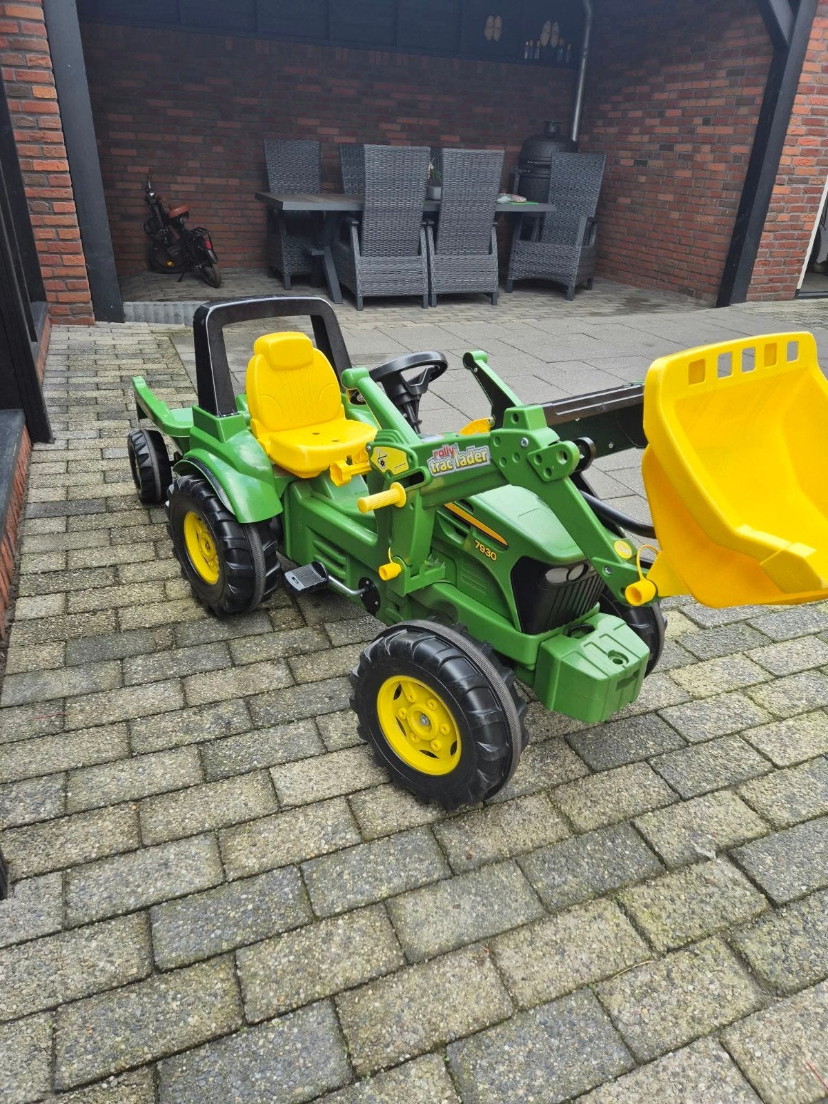 Rolly Toys traptractor + voorlader & kar, Kinderen en Baby's, Ophalen, Zo goed als nieuw, Overige merken, Met kar of aanhanger
