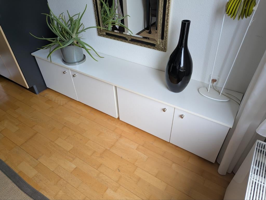 Strak wit dressoir of tv meubel, laag en breed., Ophalen, 200 cm of meer, Modern, 25 tot 50 cm