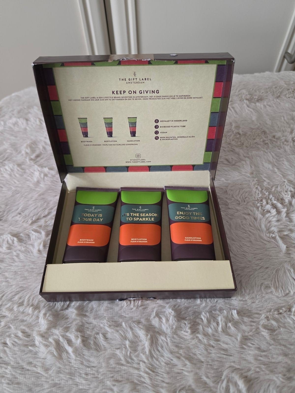 The Gift Label Amsterdam Cadeauset - Nieuw, Sieraden, Tassen en Uiterlijk, Uiterlijk | Lichaamsverzorging, Ophalen of Verzenden