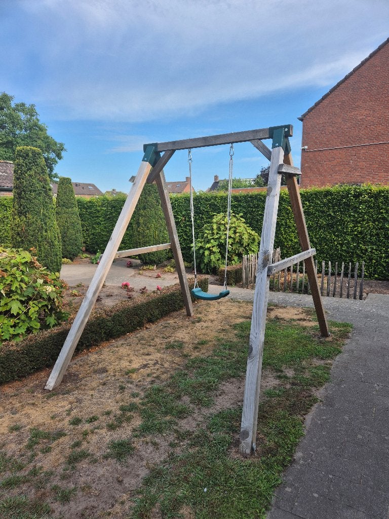 Schommel met grondankers, Ophalen, Gebruikt, Schommel