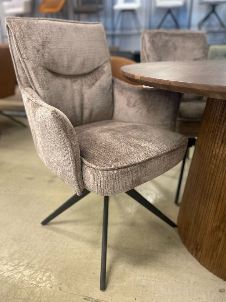 LEEGVERKOOP CHEFMEUBEL TAUPE STOEL ARMLEUNING NIEUW VOORRAAD, Overige kleuren, Hout, Nieuw, Ophalen of Verzenden