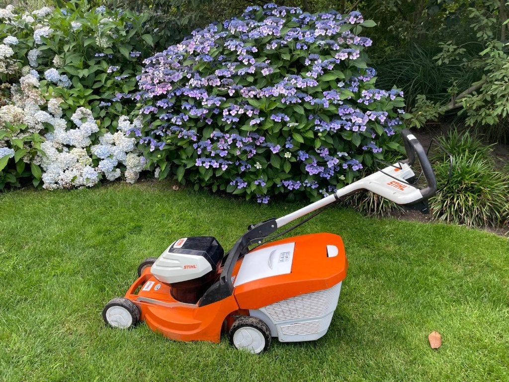STIHL RMA 448 TC accu grasmaaier, Ophalen, Stihl, Gebruikt, Accu-grasmaaier