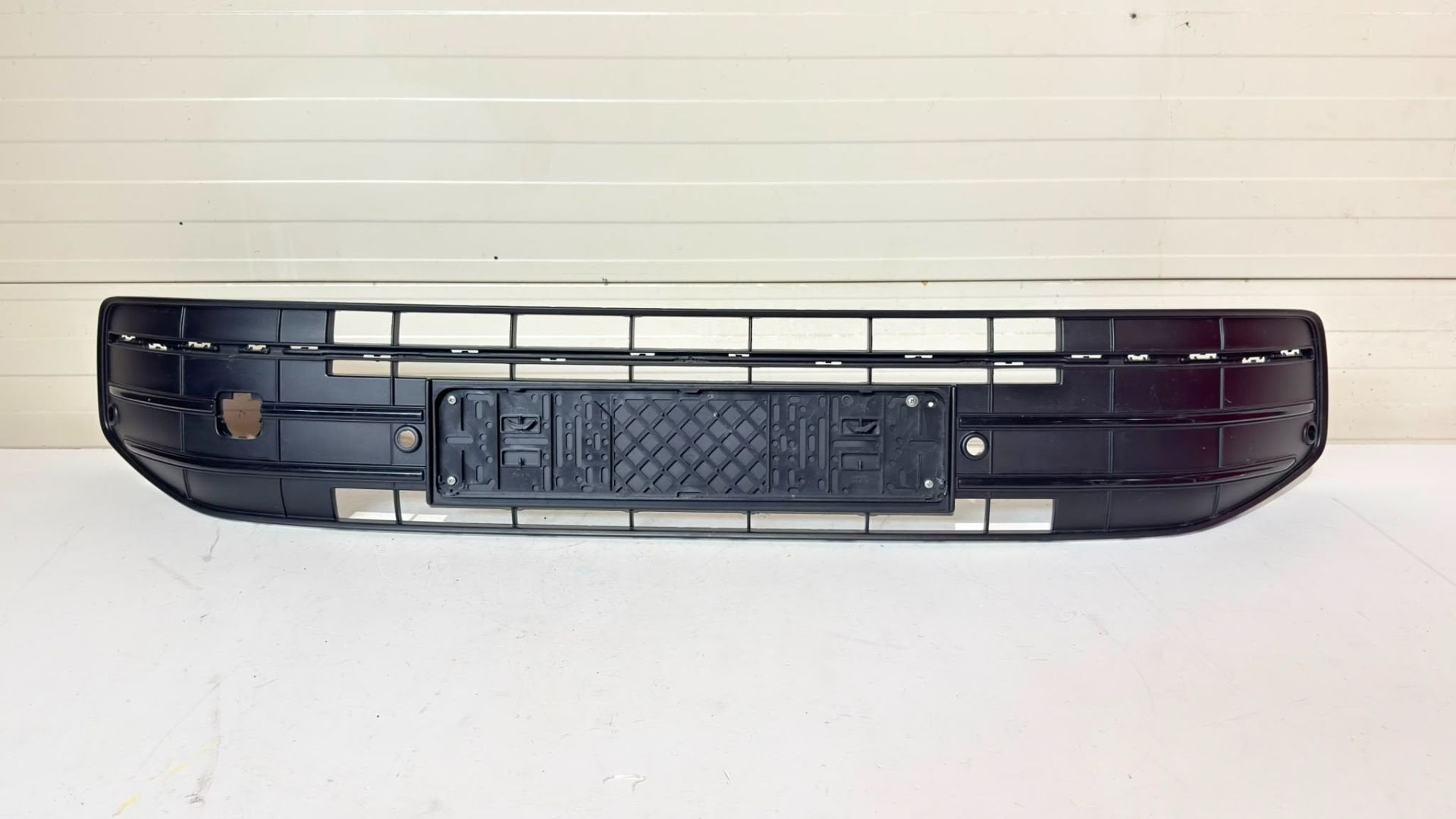 Volkswagen Tiguan 571 midden Grille 571853677C