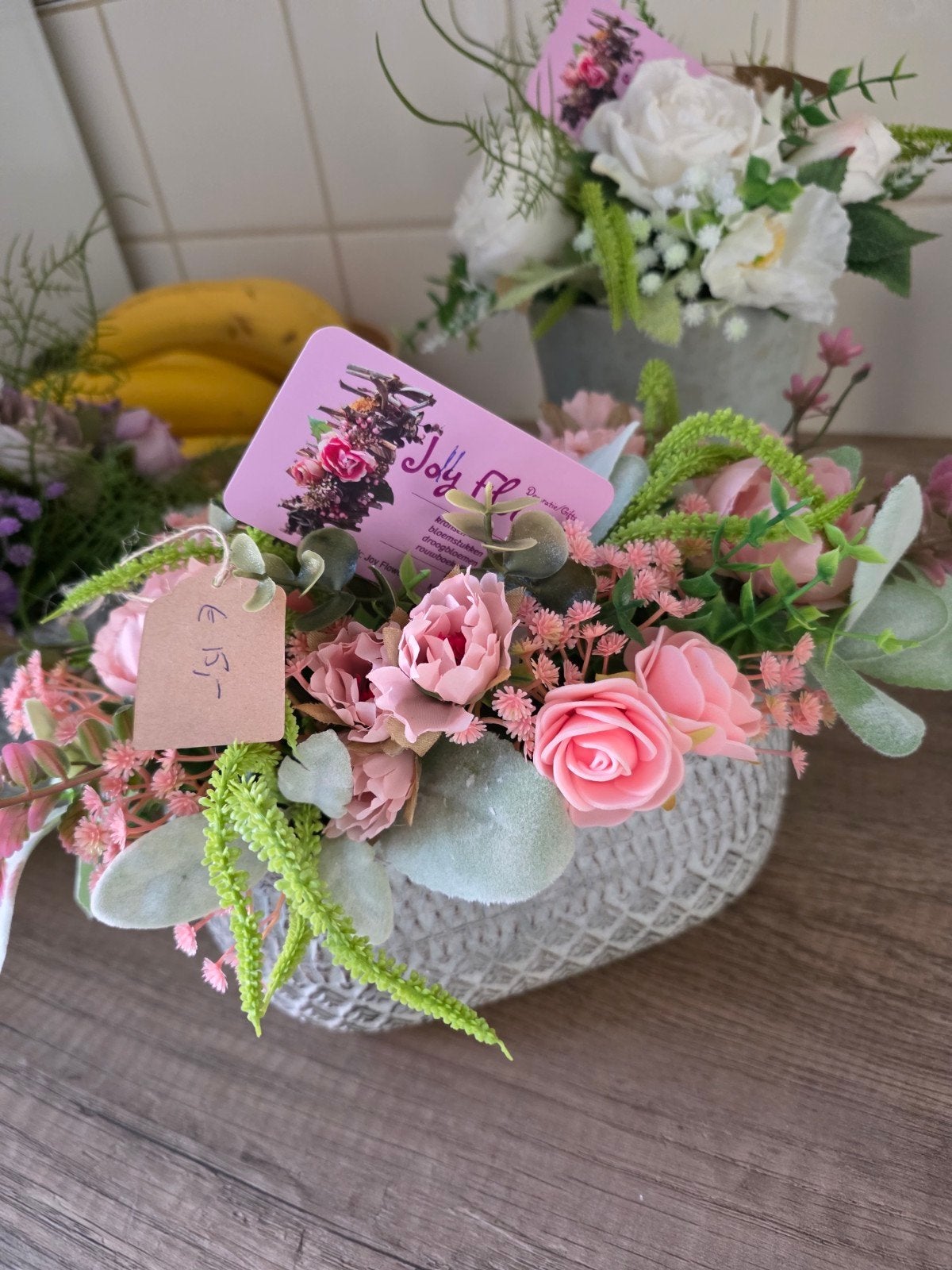 Prachtig Roze Kunstbloemstuk in Stenen Pot, Ophalen