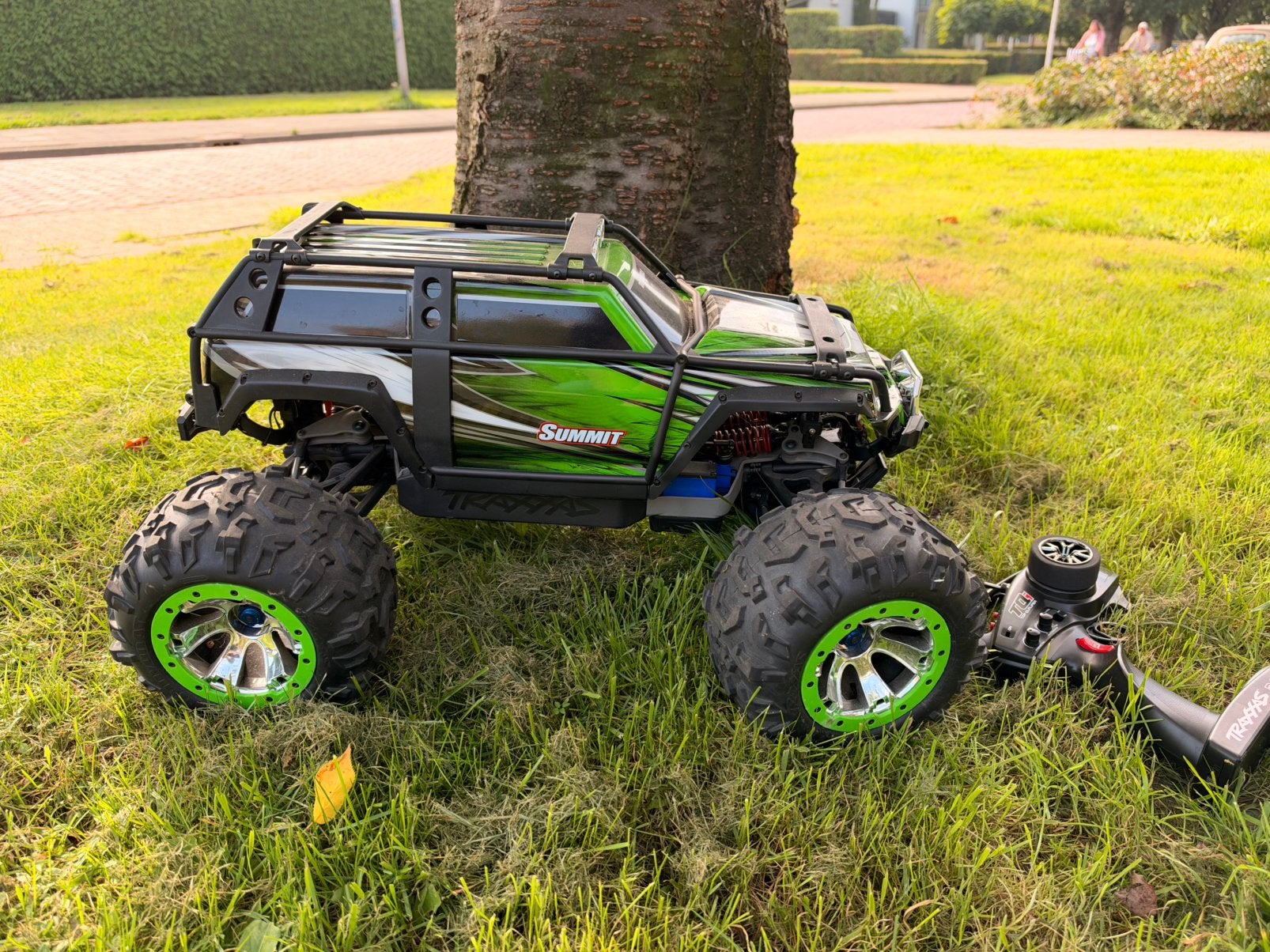 TRAXXAS SUMMIT (E-REVO) | Schaal 1:8 | RtR | ZGAN, Elektro, Auto offroad, Ophalen of Verzenden, Zo goed als nieuw