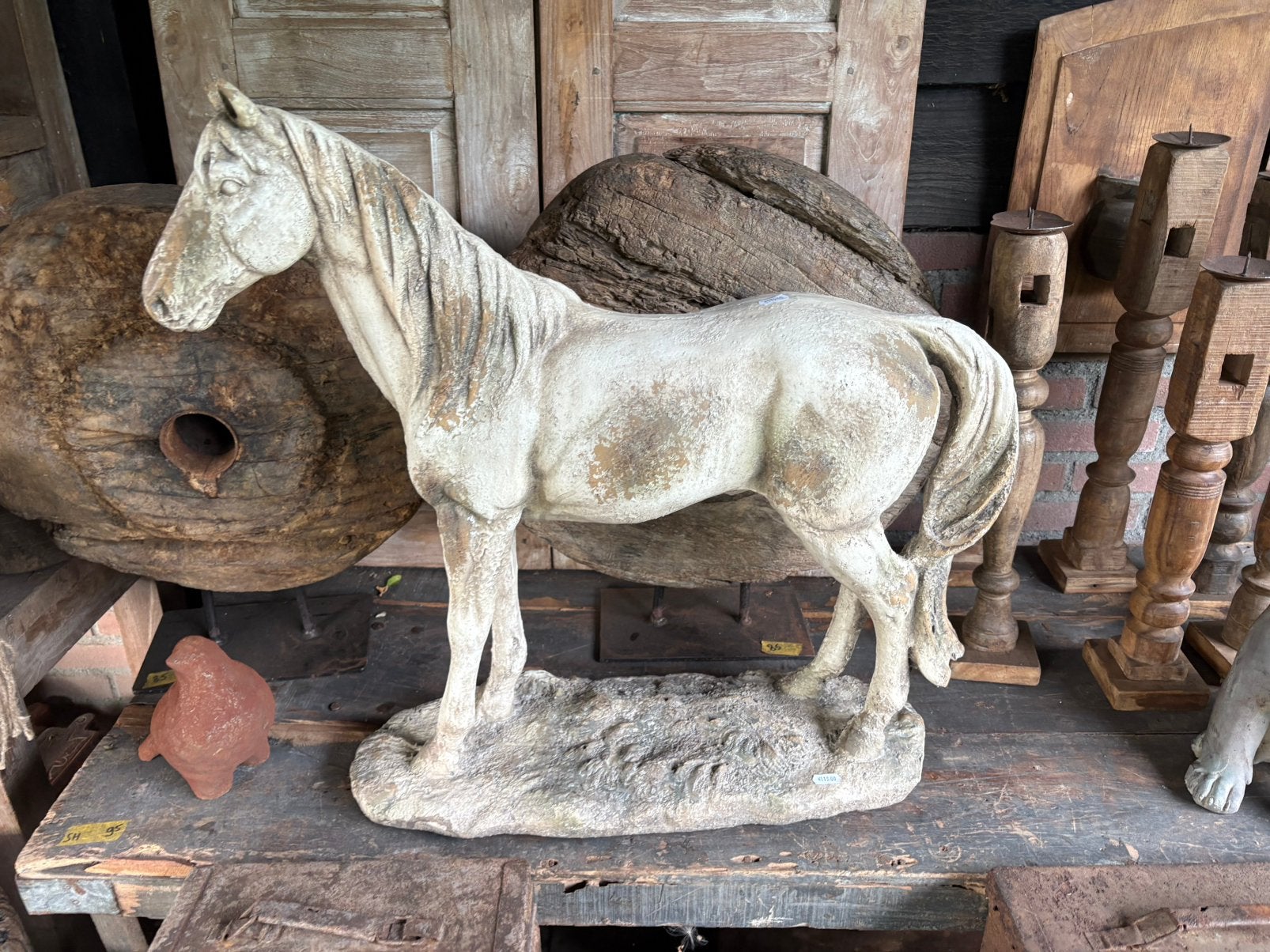 PAARD - beeld van polystone - groot, Ophalen, Jumper, Jolly, Nieuw