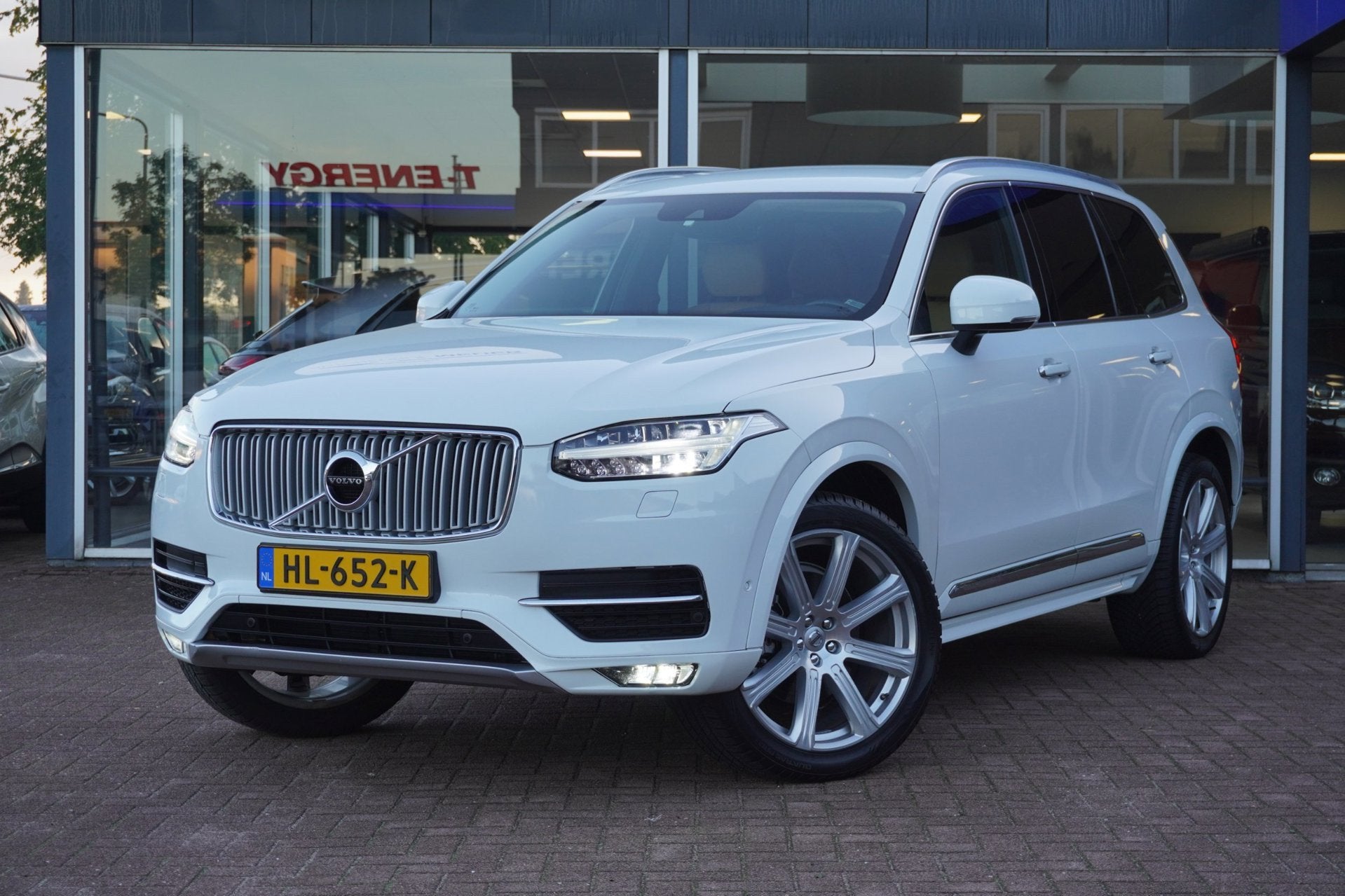 Volvo XC90 2.0 T5 AWD Inscription | 7 Persoons | Automaat |, Dealer onderhouden, Gebruikt, Euro 6, 1969 cc