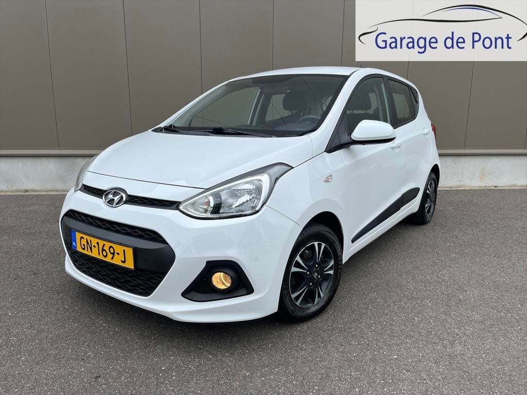 Hyundai I10 1.0i i-Motion Comfort, climate control, parkeers, Auto's, Hyundai, Euro 5, Stof, Gebruikt, 31 €/maand