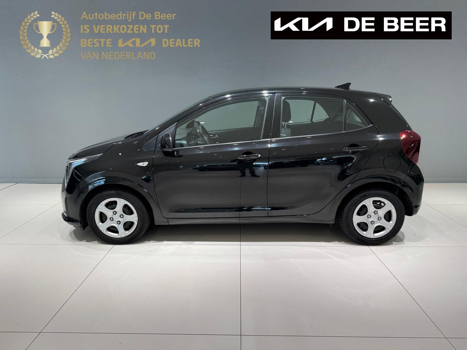 KIA Picanto 1.0 DPi 63pk 4-zits DynamicLine, Voorwielaandrijving, Stof, 4 stoelen, Zwart