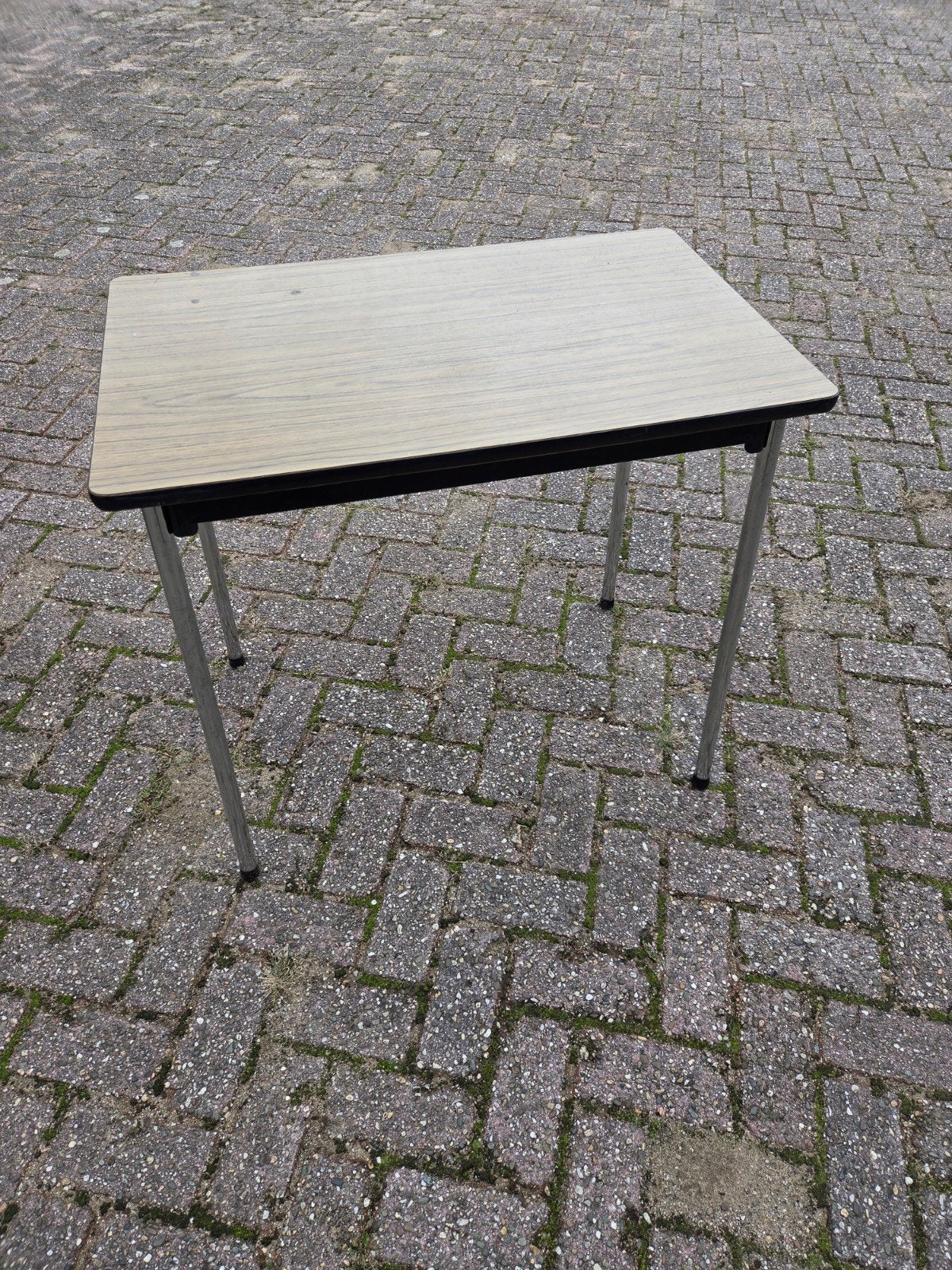 formica tafel jaren 70/80 verzenden mogelijk, Ophalen of Verzenden, Gebruikt, Vierkant