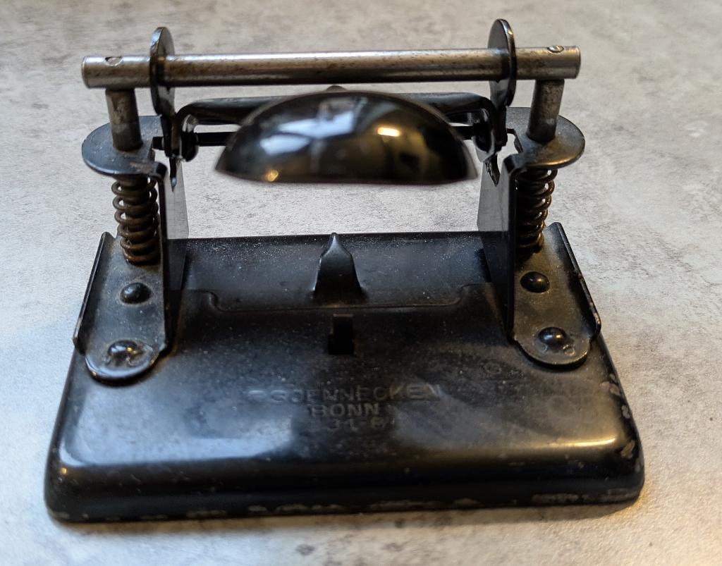 Vintage perforator, Ophalen of Verzenden, Gebruikt