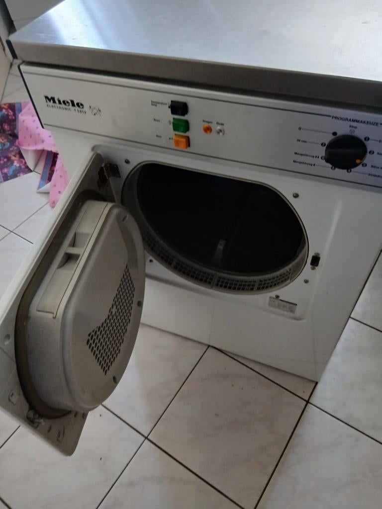 Miele T 5213 Luchtafvoerdroger - Betrouwbaar en Efficiënt, 6 tot 8 kg, Gebruikt, Luchtafvoer, Ophalen of Verzenden