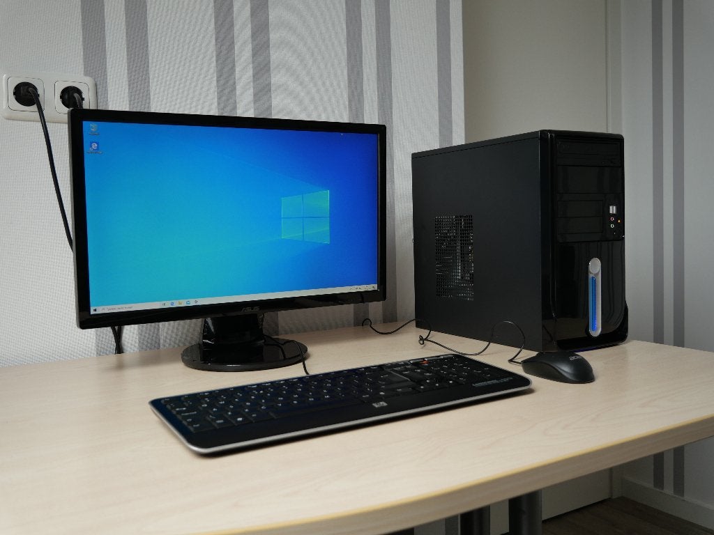 Complete Desktop PC set | i5, 1TB, 8GB RAM, HDD, Met monitor, 8 GB, Ophalen of Verzenden