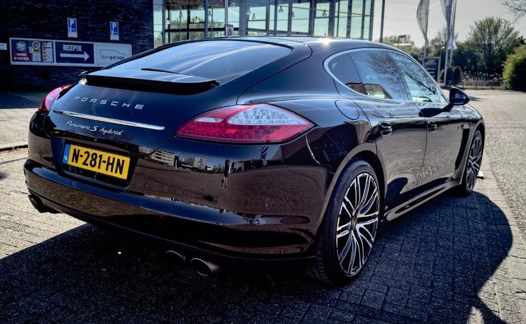 Porsche Panamera 3.0 V6 380pk Hybrid S 2012 Zwart, Auto's, Automaat, Dealer onderhouden, Achterwielaandrijving, Zwart