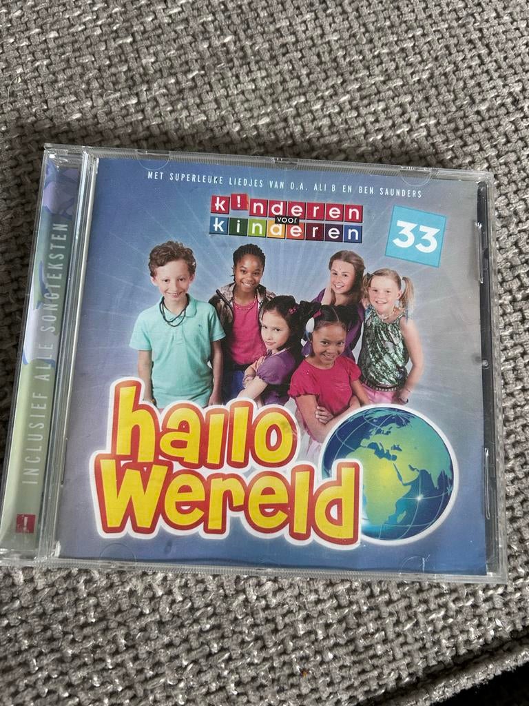 Kinderen voor Kinderen 33 - Hallo Wereld CD, Ophalen of Verzenden, Zo goed als nieuw, Muziek, 3 tot 5 jaar