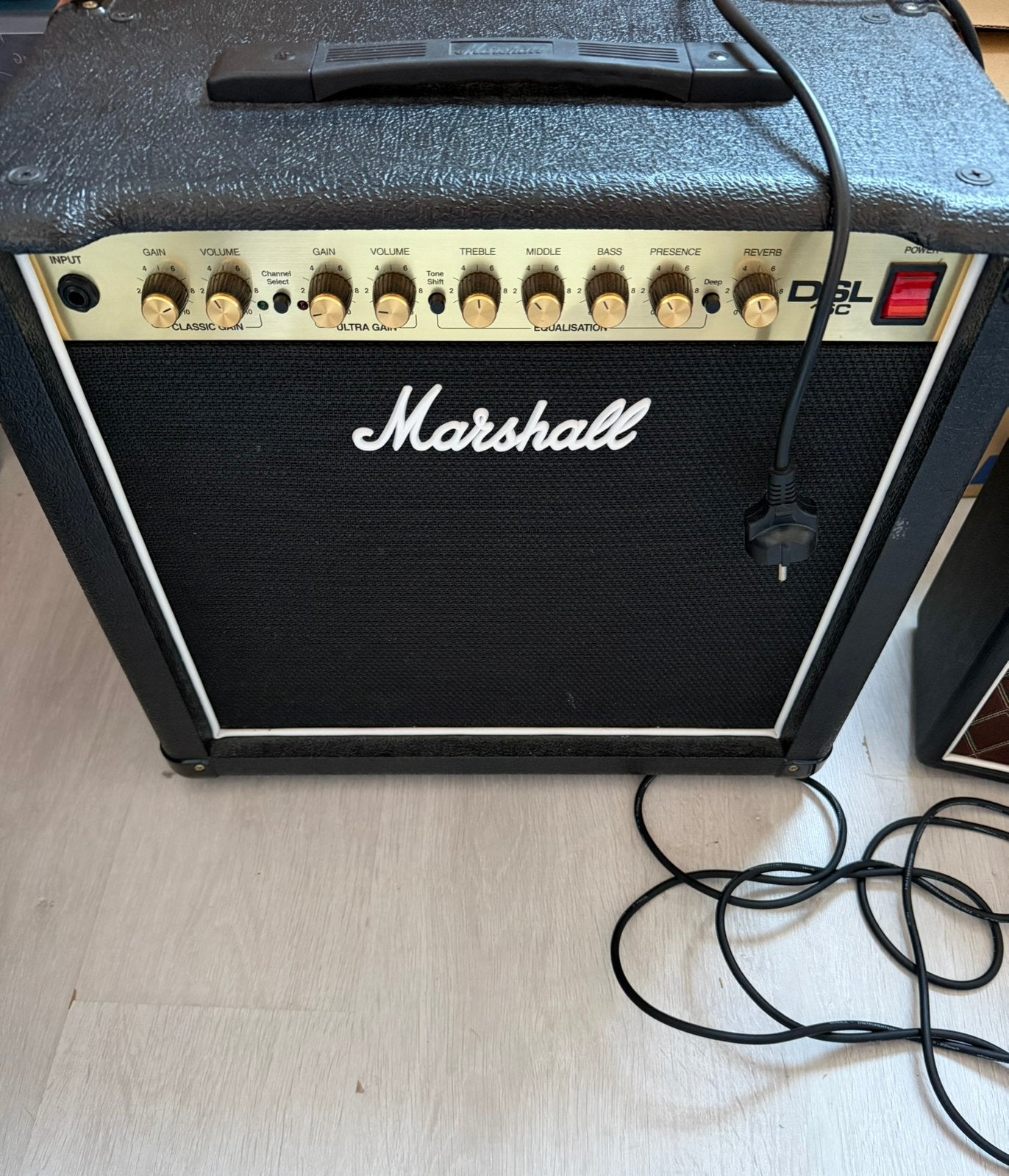 Marshall DSL15C gitaar buizenversterker, Ophalen, Zo goed als nieuw, Gitaar, Minder dan 50 watt