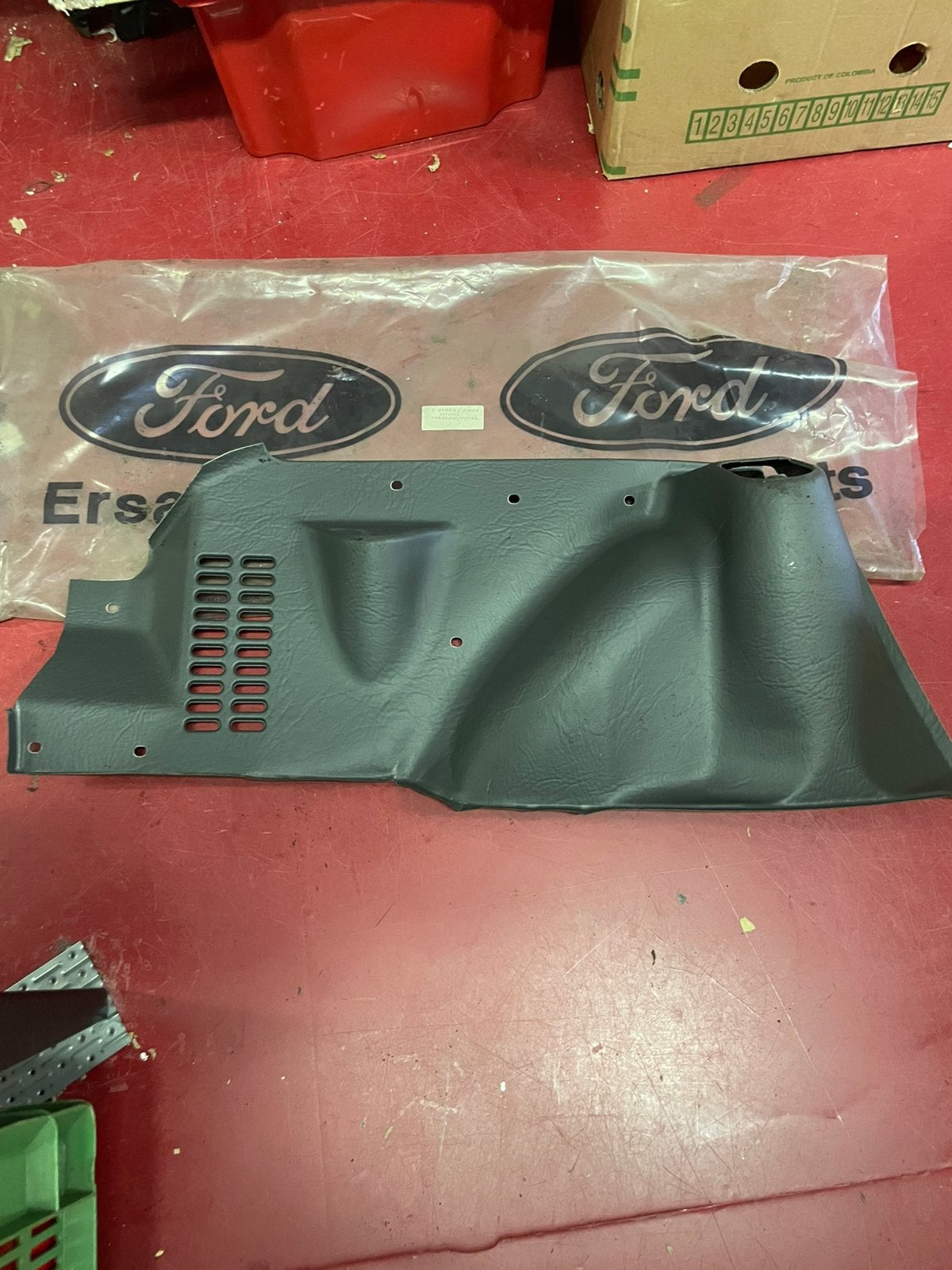 Nieuwe kofferbak bekleding Ford Escort mk4 RST, Ophalen of Verzenden, Nieuw, 1200 watt of meer, Overige typen