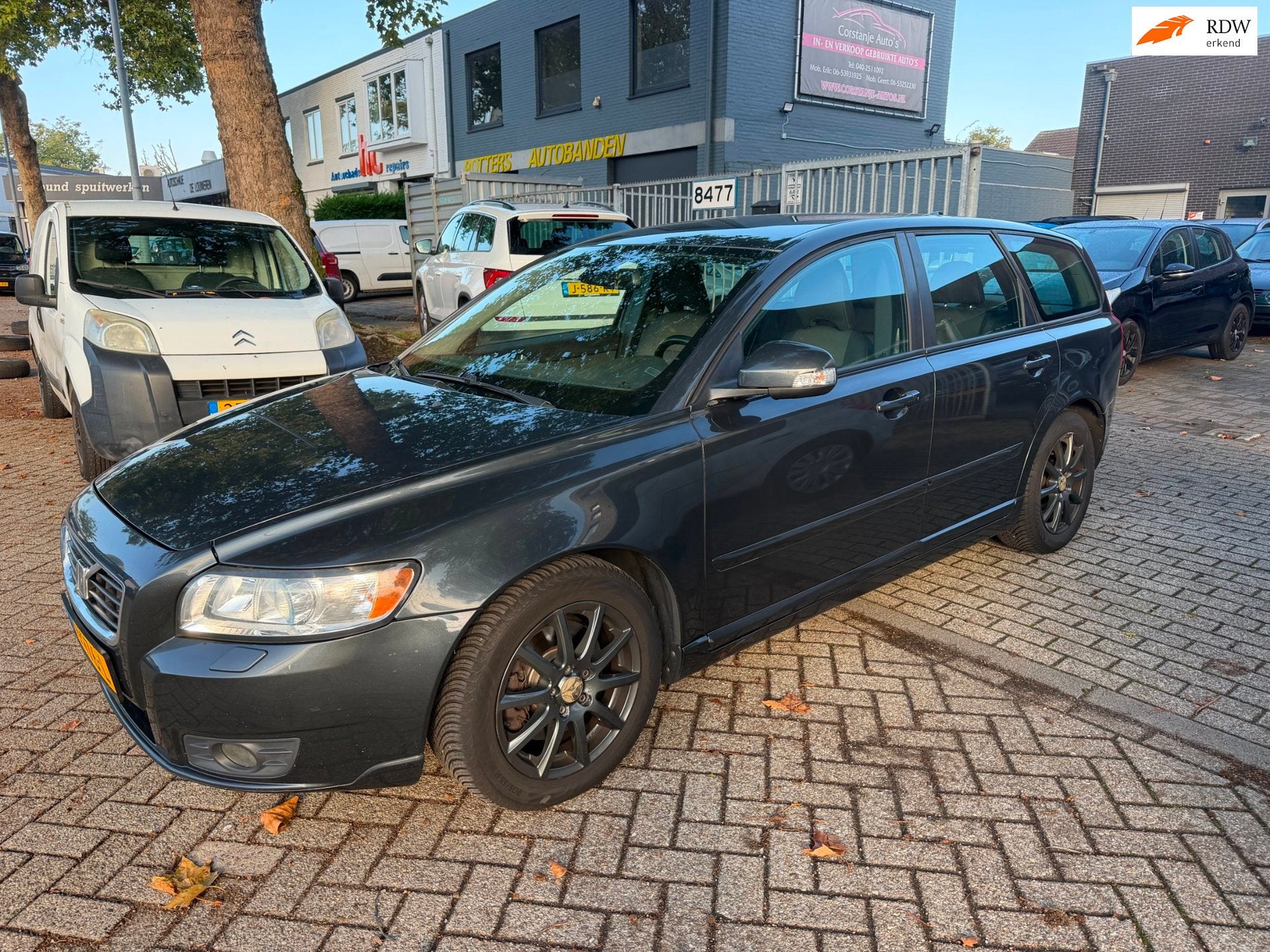 Volvo V50 2.0 D Momentum, Auto's, Voorwielaandrijving, 136 pk, Gebruikt, 4 cilinders