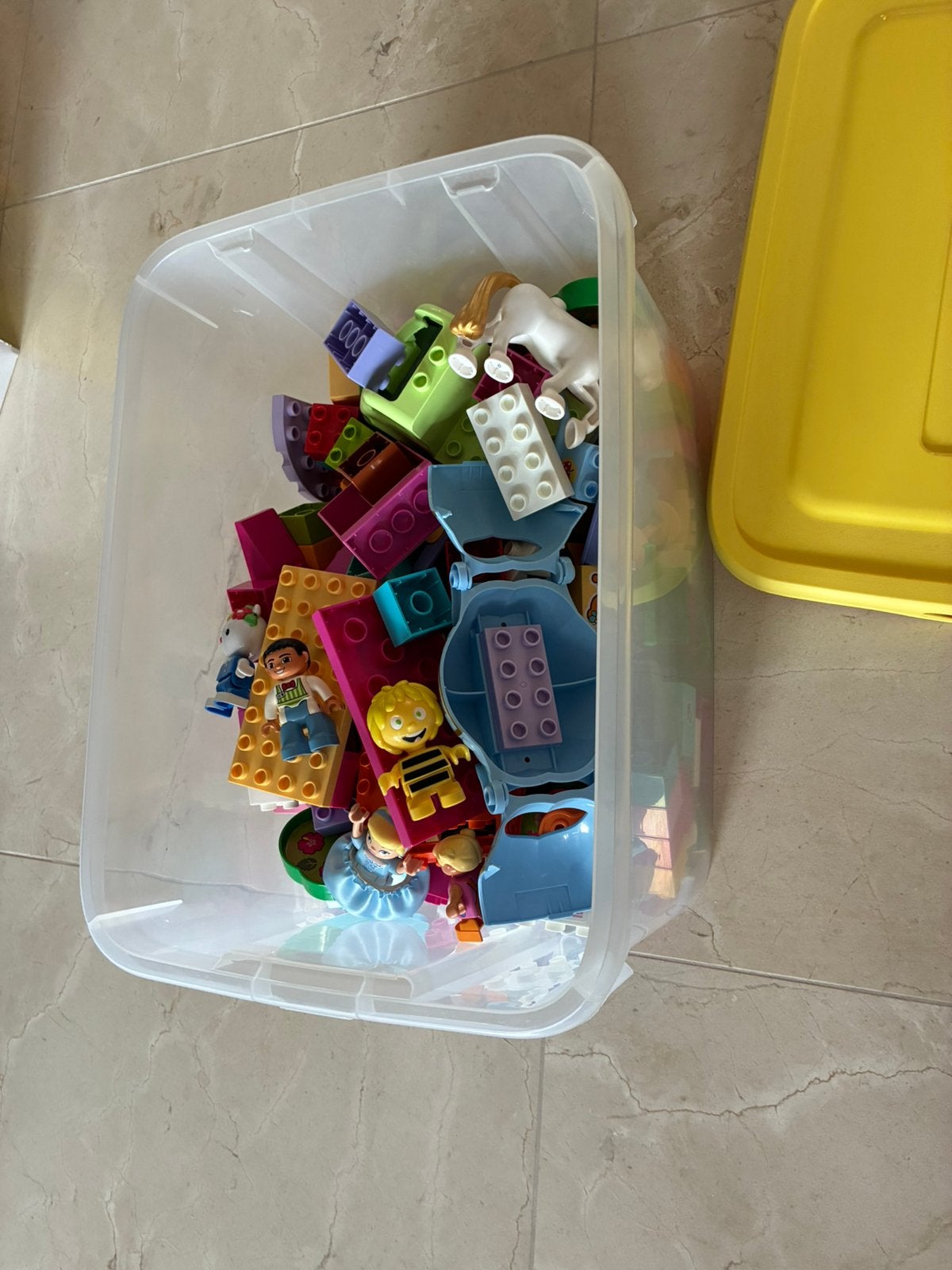 Doos met duplo, Ophalen, Gebruikt