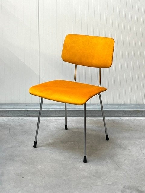 Gispen 1262 eetkamerstoelen 2x Cordemeyer vintage prijs p/st, Gebruikt, Twee, Overige kleuren, .