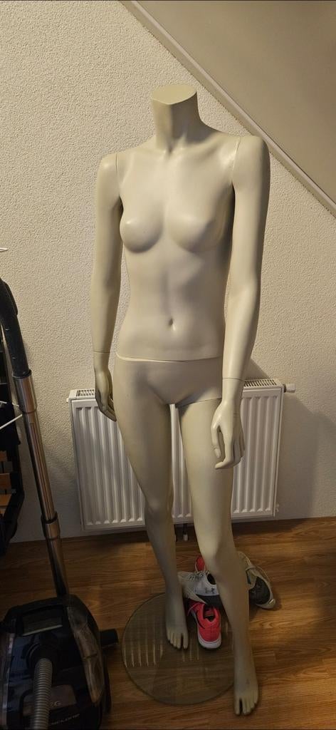 Etalagepop, Kleding | Dames, Ophalen, Zo goed als nieuw