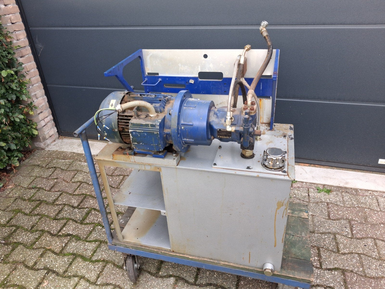 Hydraulische unit met Siemens motor 380v  en Rexroth pomp, Ophalen