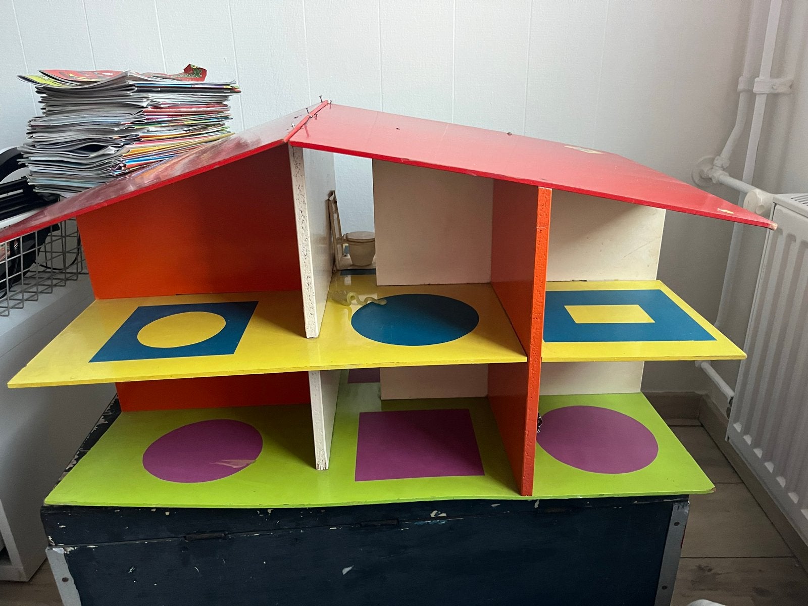 Vintage Houten Poppenhuis met Meubels en Poppen, Ophalen, Gebruikt, Poppenhuis