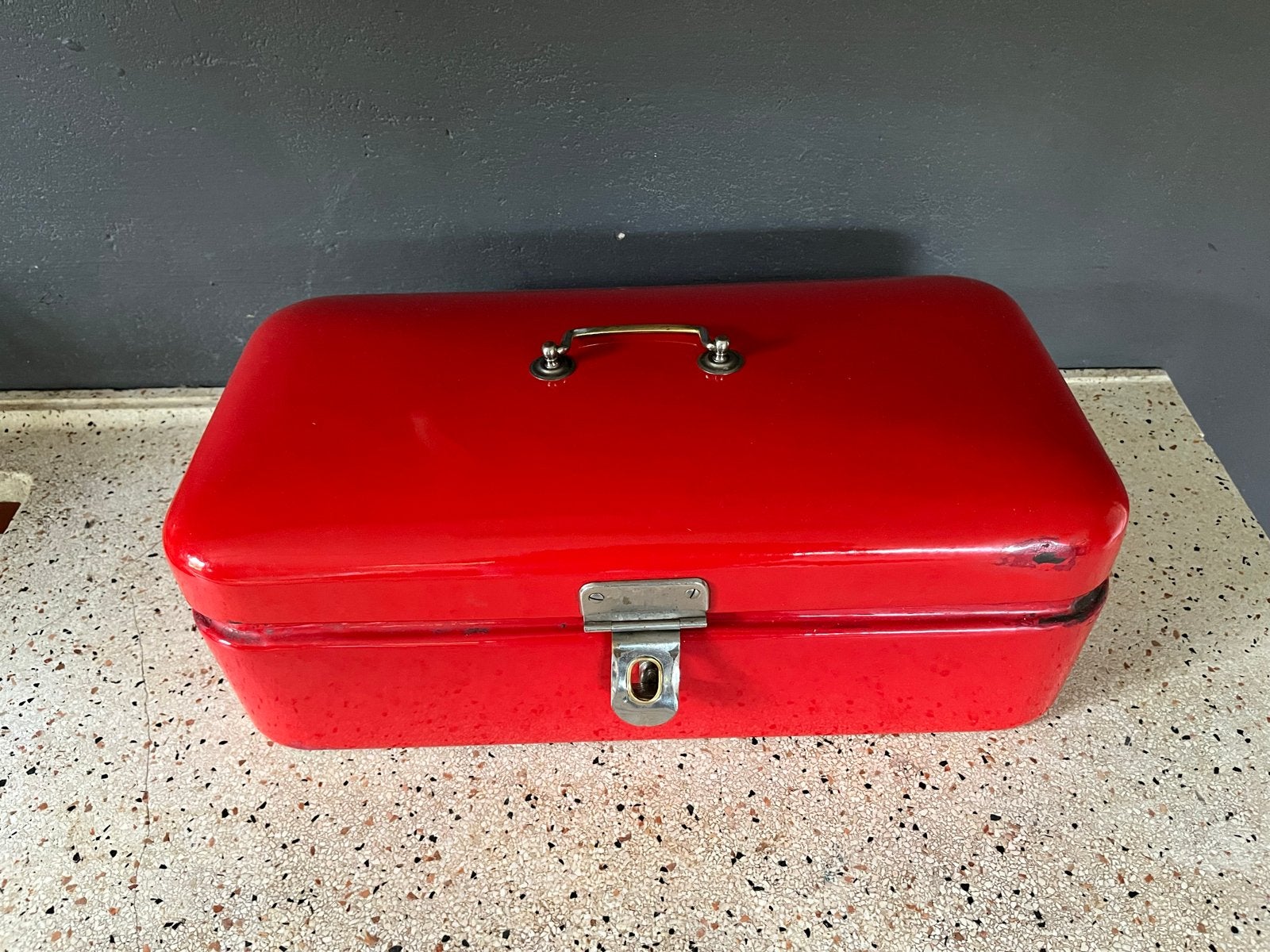 Vintage rode broodtrommel / opbergbox, Antiek en Kunst, Ophalen of Verzenden