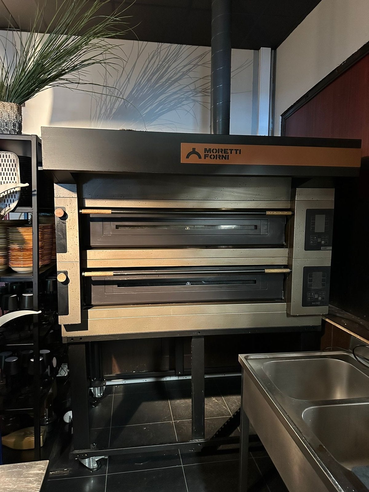Moretti Forni S120I C16Z Pizzaoven - Zo goed als nieuw, Zakelijke goederen, Horeca | Keukenapparatuur, Ophalen, Gebruikt, Ovens, Magnetrons en Steamers