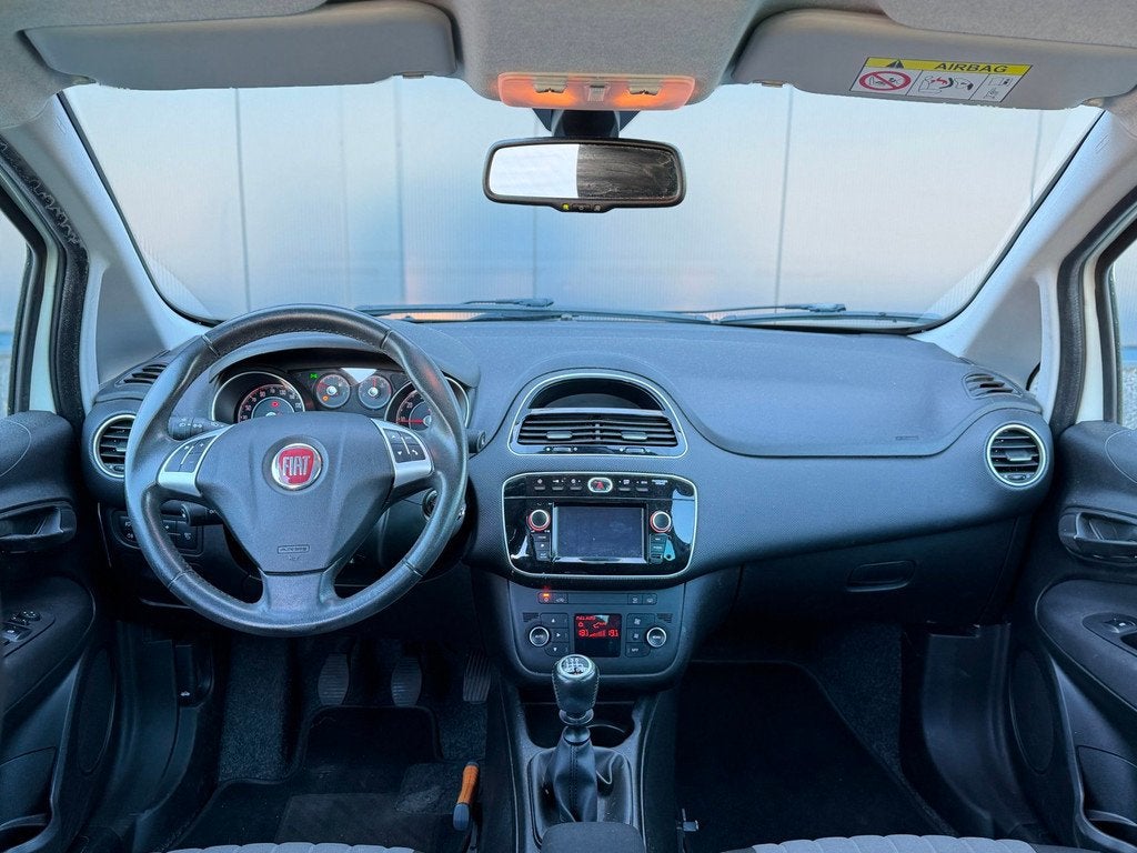 Fiat Punto Evo 0.9 TwinAir Sempre | CRUISE | AIRCO | CLIMA |, Voorwielaandrijving, 101 pk, Gebruikt, Zwart