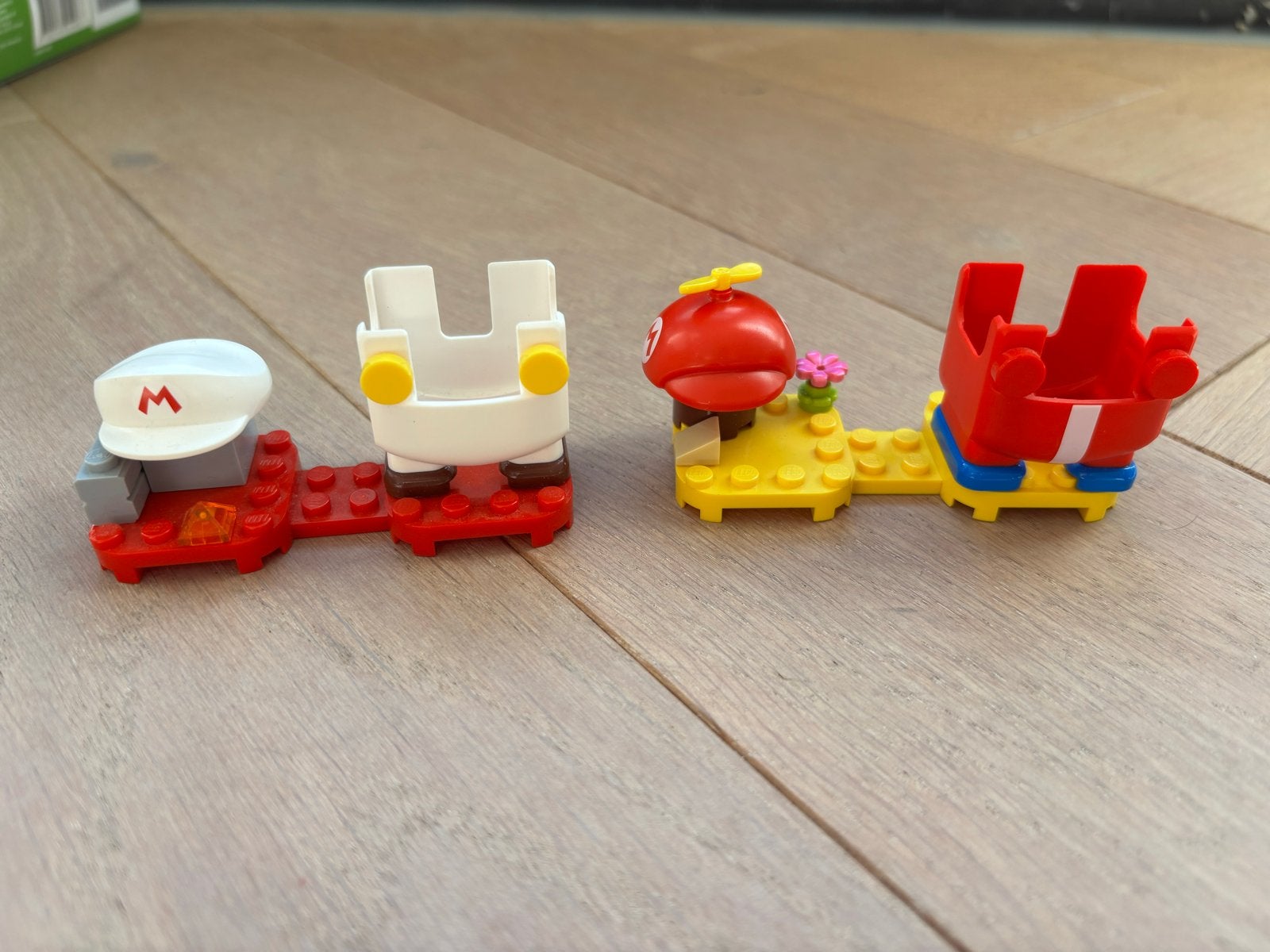 LEGO Super Mario Power-Up Packs: Propeller & Mario, Ophalen, Lego, Zo goed als nieuw, Complete set