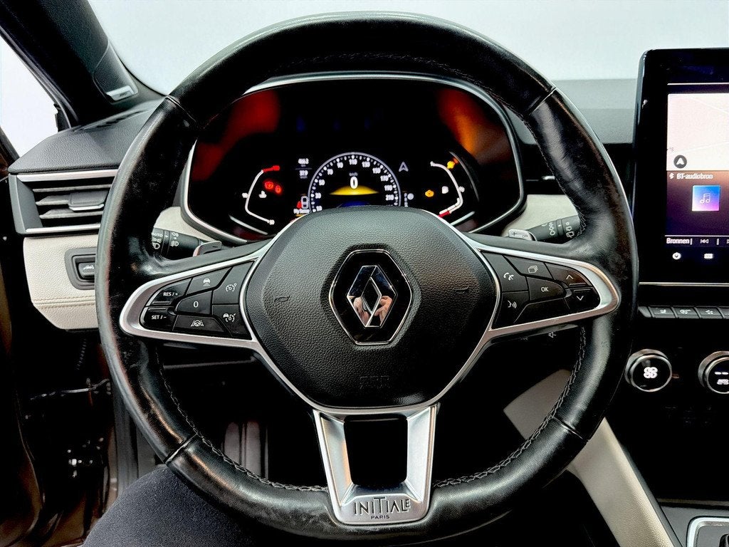 Renault Clio 1.3 TCe Initiale Paris Franse luxe in compacte, Auto's, Gebruikt, 4 cilinders, 49 €/maand, Bedrijf