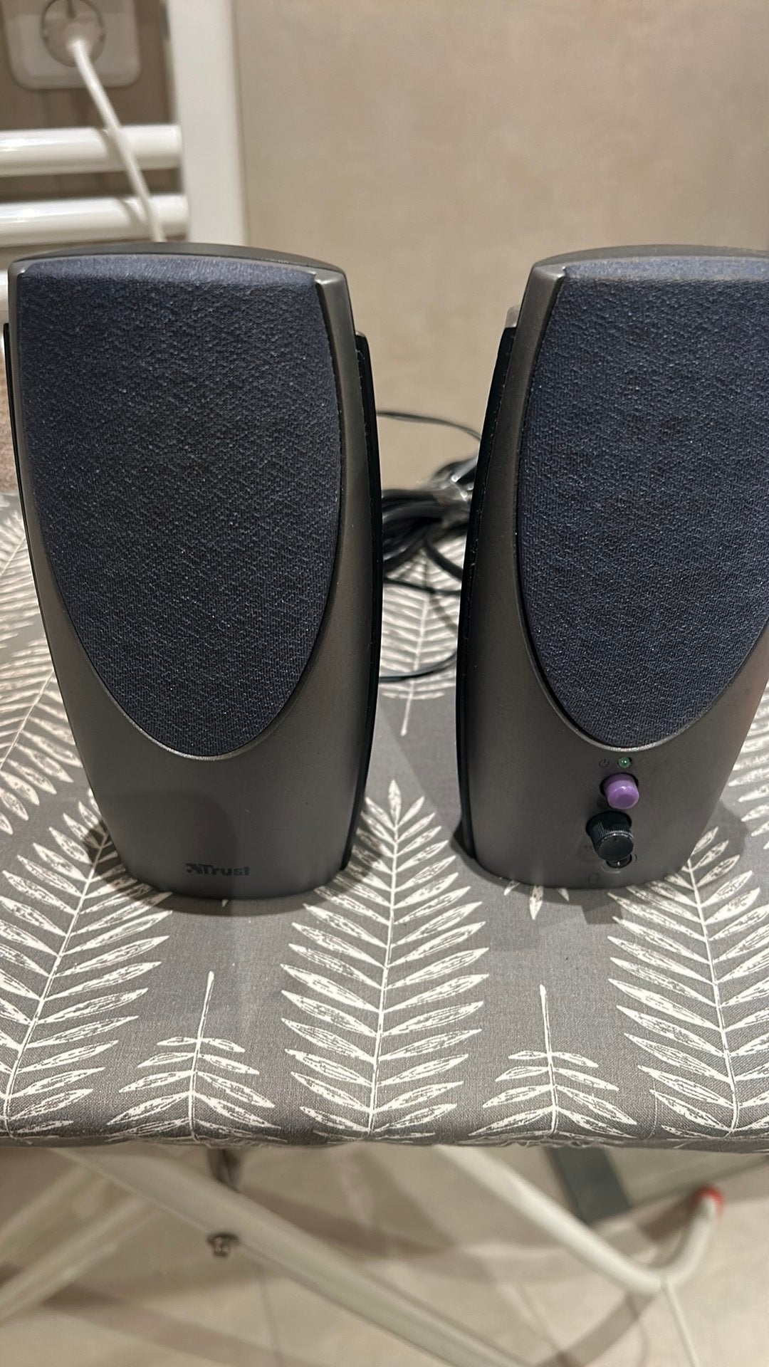 2 pc speakers trust, Ophalen of Verzenden, Gebruikt