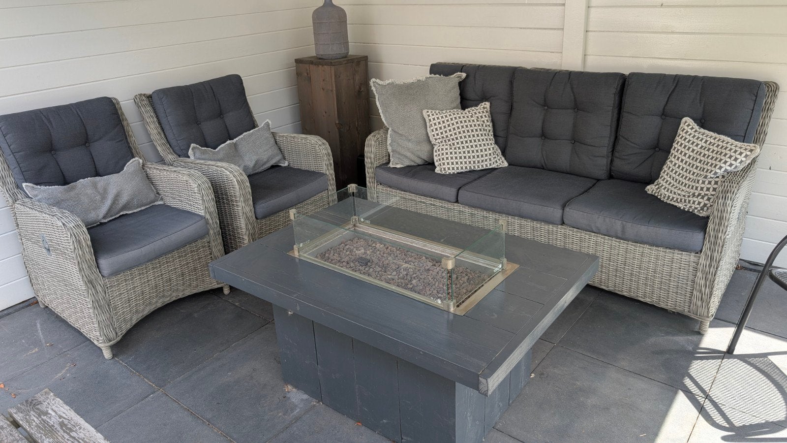 Luxe Tuinset met vuurhaardtafel, Tuin en Terras, Tuinsets en Loungesets, Ophalen, 5 zitplaatsen, Bank, Zo goed als nieuw