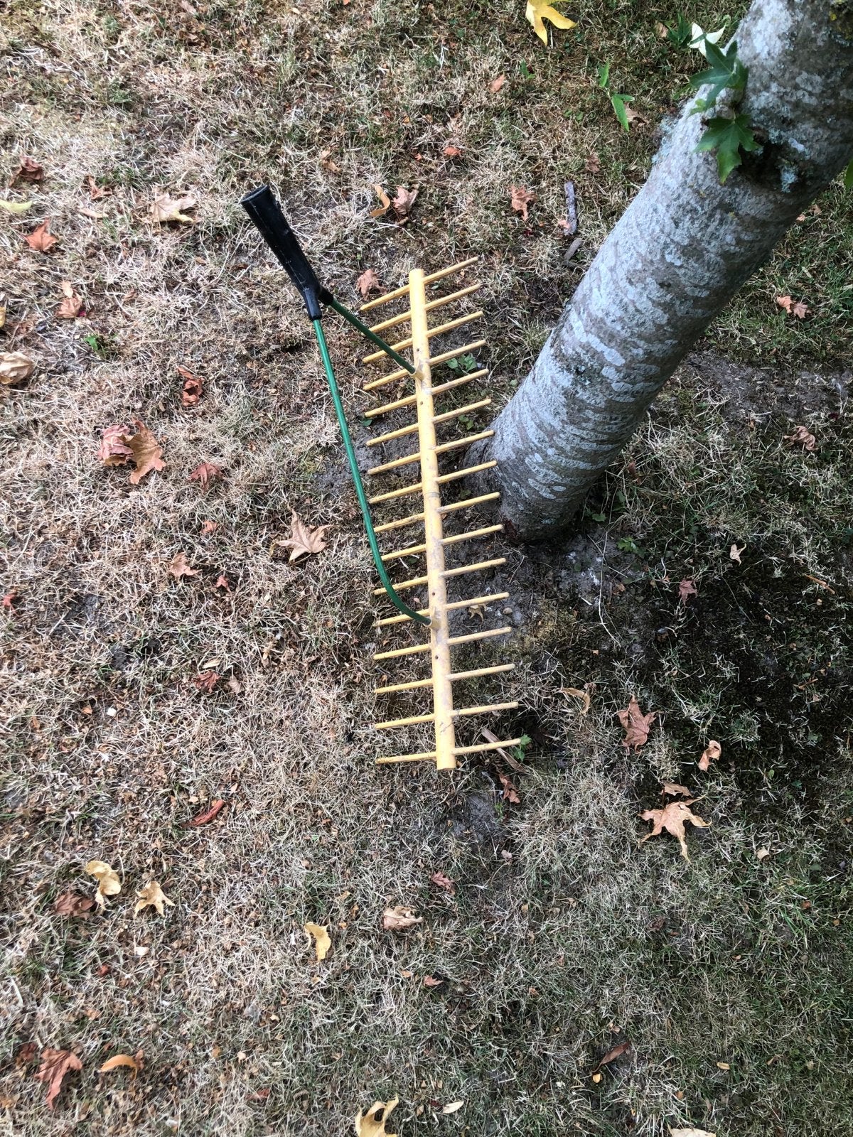 Gele hark met groen handvat, Ophalen of Verzenden, Gebruikt, Hark